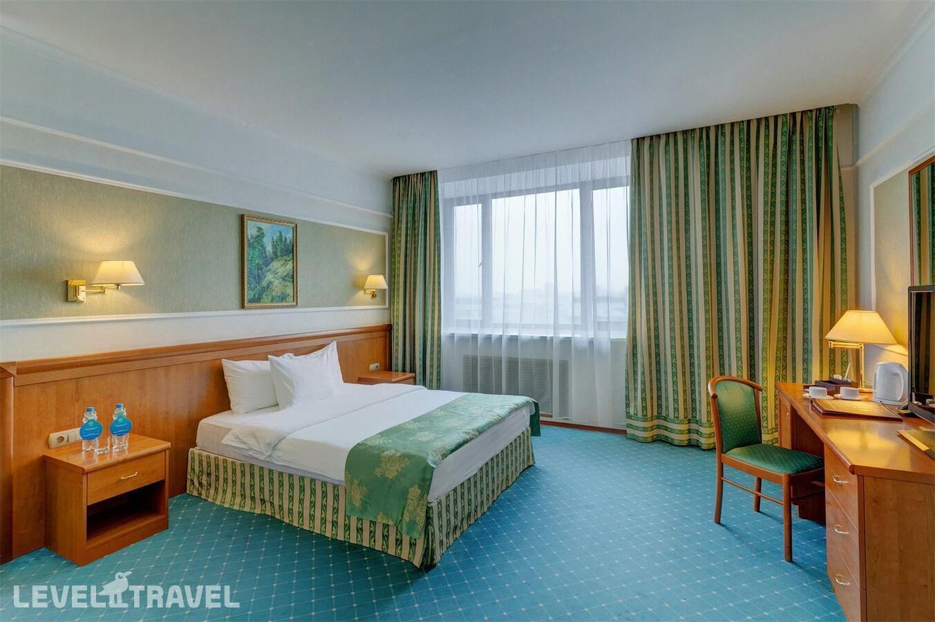 фотографии номера Стандартный (двуспальная кровать) отеля Альянс Бородино в Россия(Центральный административный округ (ЦАО)) - фото №38