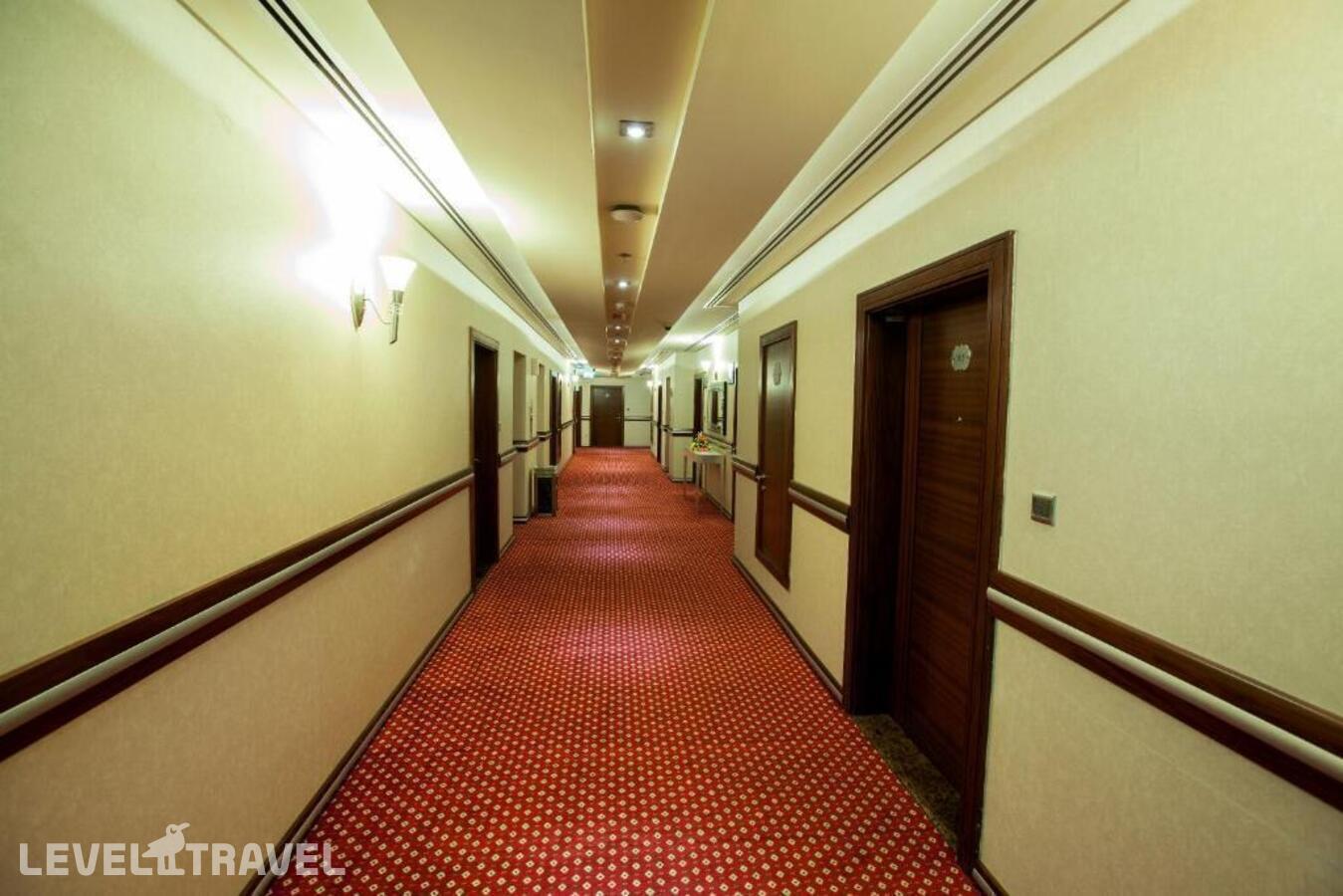 фотографии номера Студия делюкс отеля Xclusive Maples Hotel Apartments в ОАЭ(Бар Дубай) - фото №29
