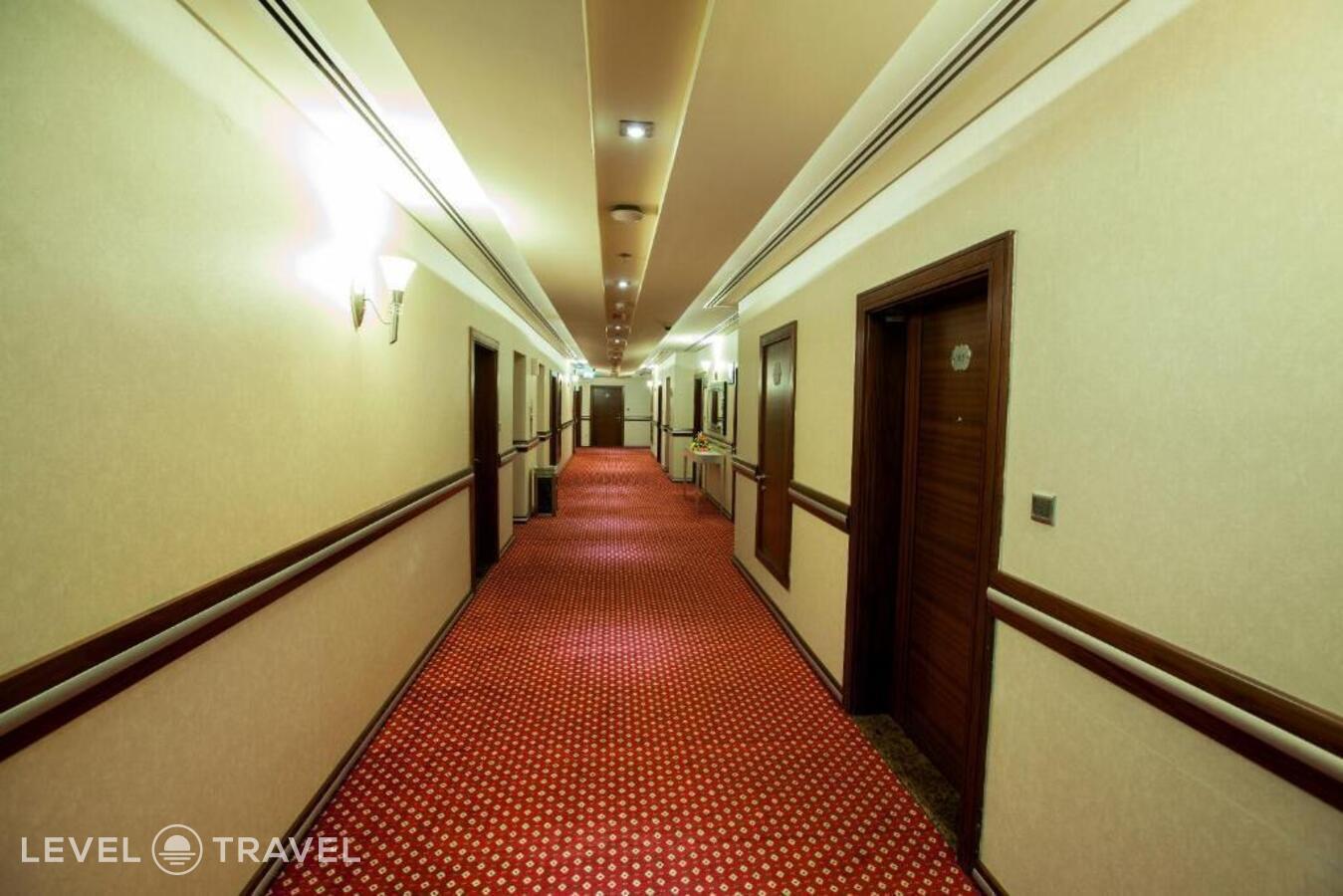 фотографии номера Представительская студия отеля Xclusive Maples Hotel Apartments в ОАЭ(Бар Дубай) - фото №24