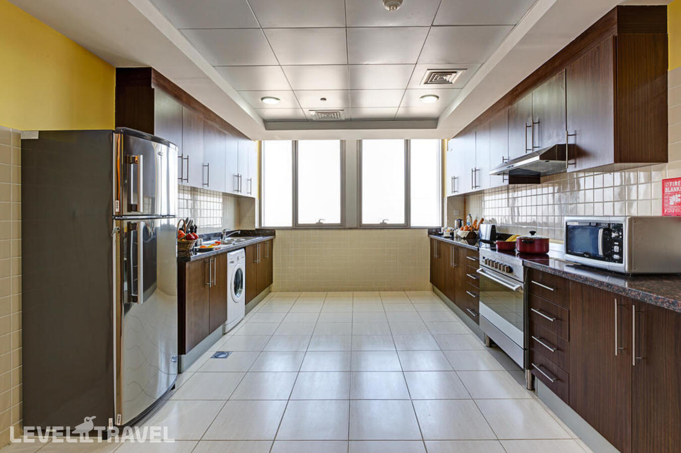 фотографии номера Люкс президентский отеля Abidos Hotel Apartment Dubai Land в ОАЭ(Дубай Ленд) - фото №5