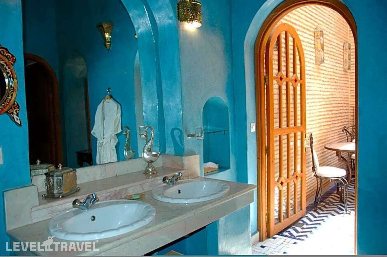 фотографии номера Улучшенный номер отеля Riad & Spa Esprit Du Maroc в Марокко(Марракеш) - фото №12