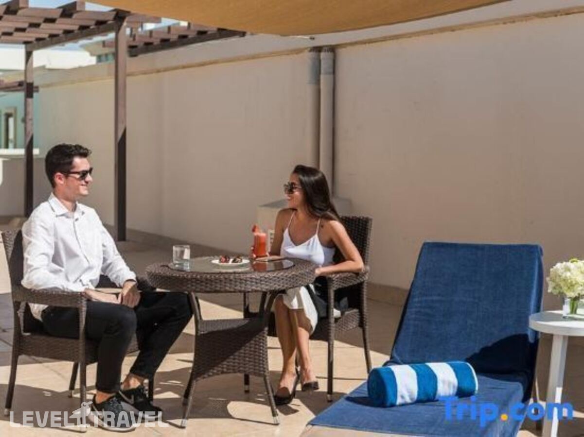 фотографии номера Люкс (1 спальня) отеля Andalus Al Seef Resort & Spa в ОАЭ(Абу-Даби) - фото №38