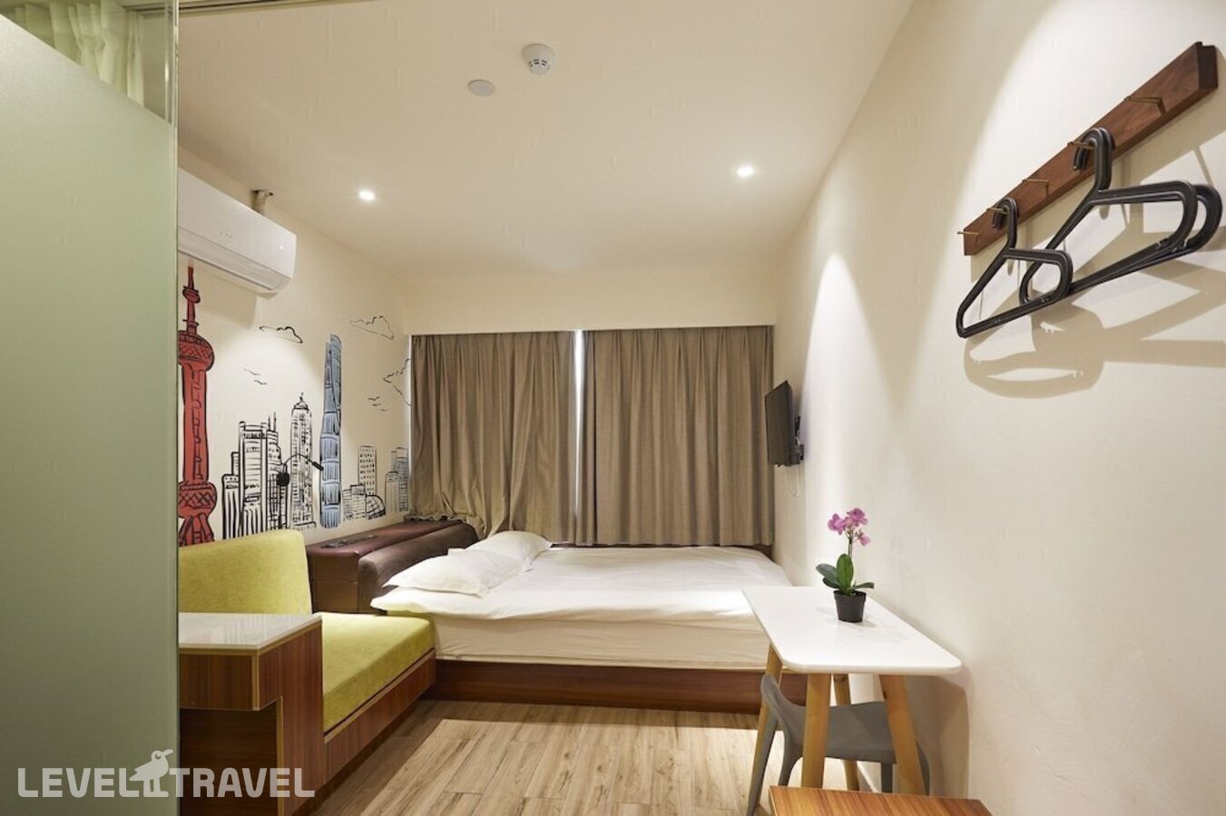 фотографии номера Улучшенный семейный отеля Shanghai Meego Youth Hostel в Китай(Шанхай) - фото №9