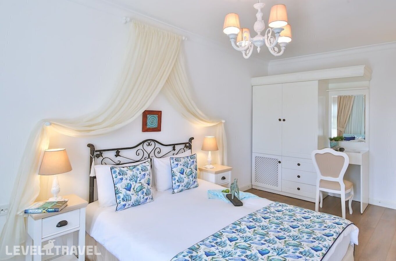 фотографии номера Улучшенный номер отеля Alacati Sorf Hotel в Турция(Чешме) - фото №10