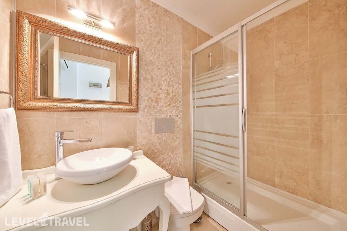 фотографии номера Улучшенный номер отеля Alacati Sorf Hotel в Турция(Чешме) - фото №7