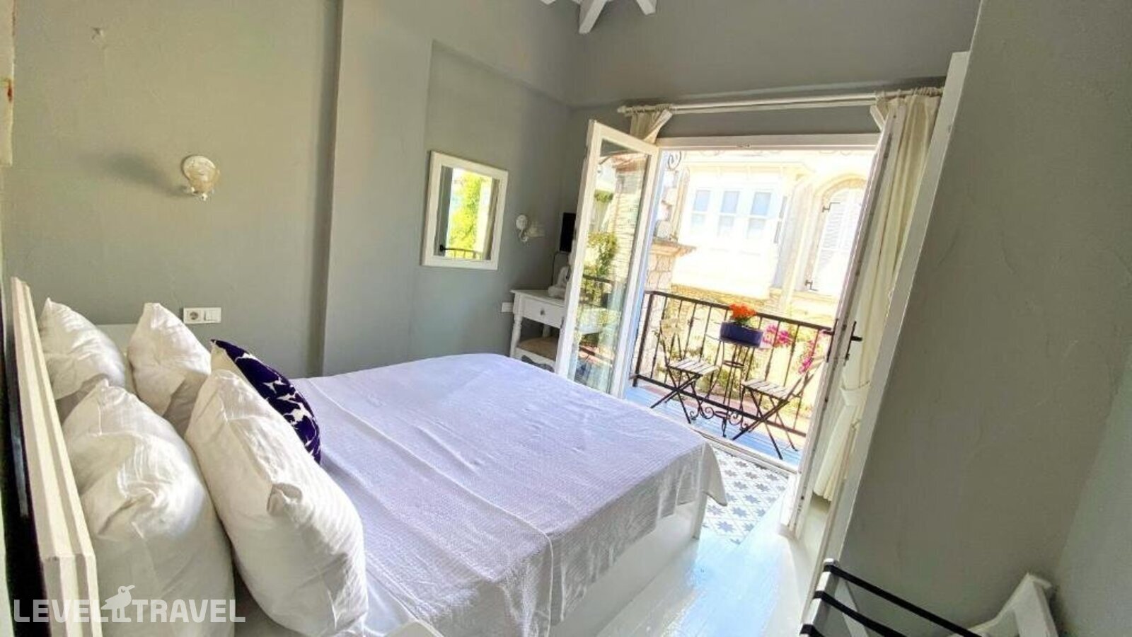 фотографии номера Делюкс отеля Maison D'Azur Alacati в Турция(Чешме) - фото №10