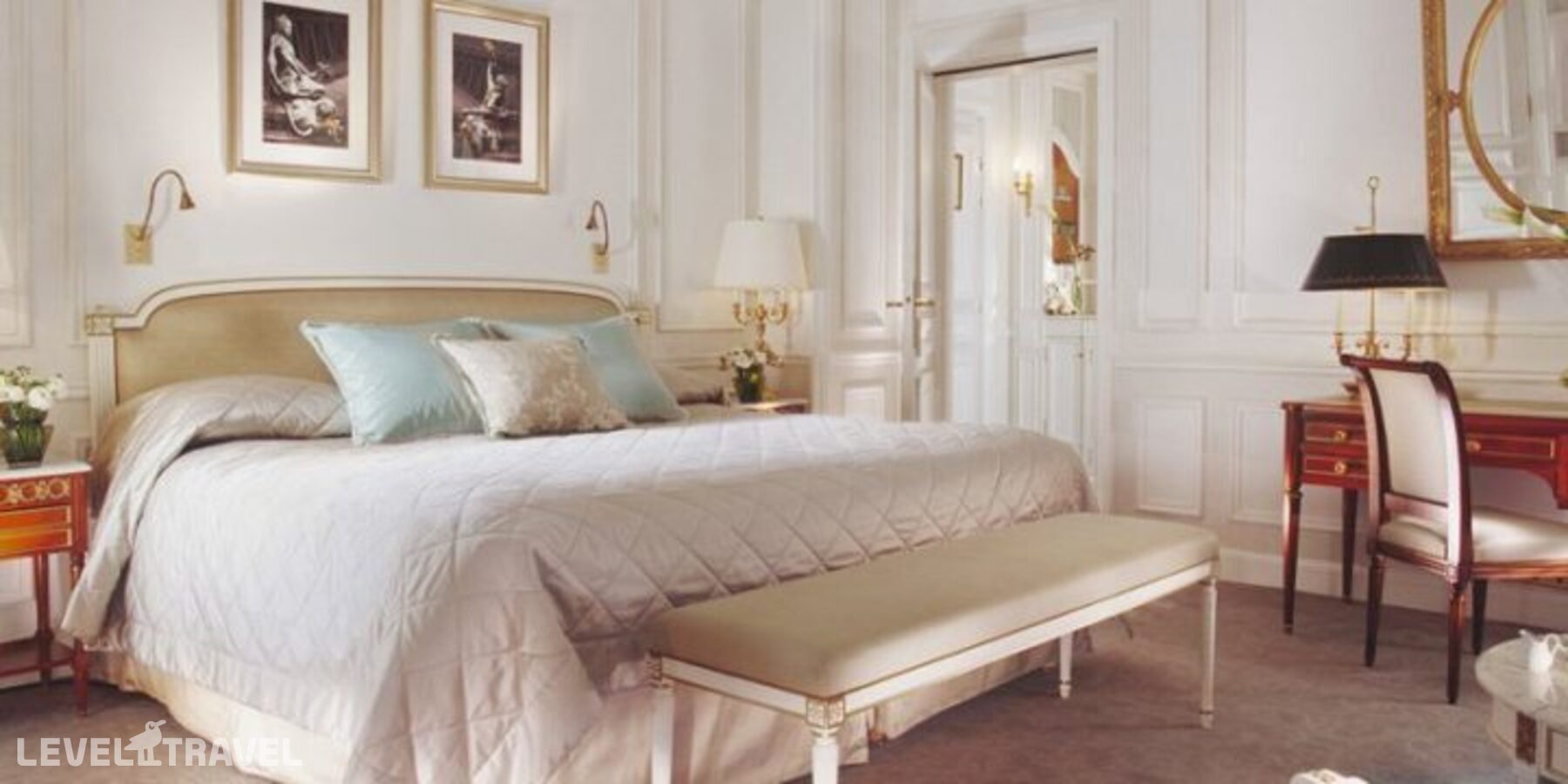 фотографии номера Делюкс отеля Le Meurice Hotel в Франция(1 округ Парижа) - фото №1