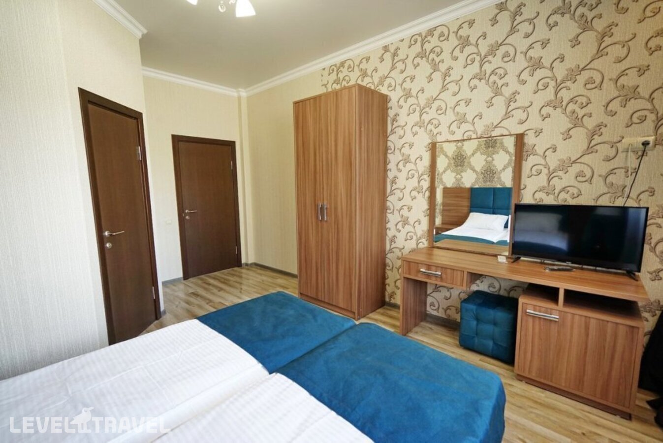 фотографии номера Стандартный с балконом отеля Гостевой Дом Guest House Family в Россия(Лазаревское) - фото №4