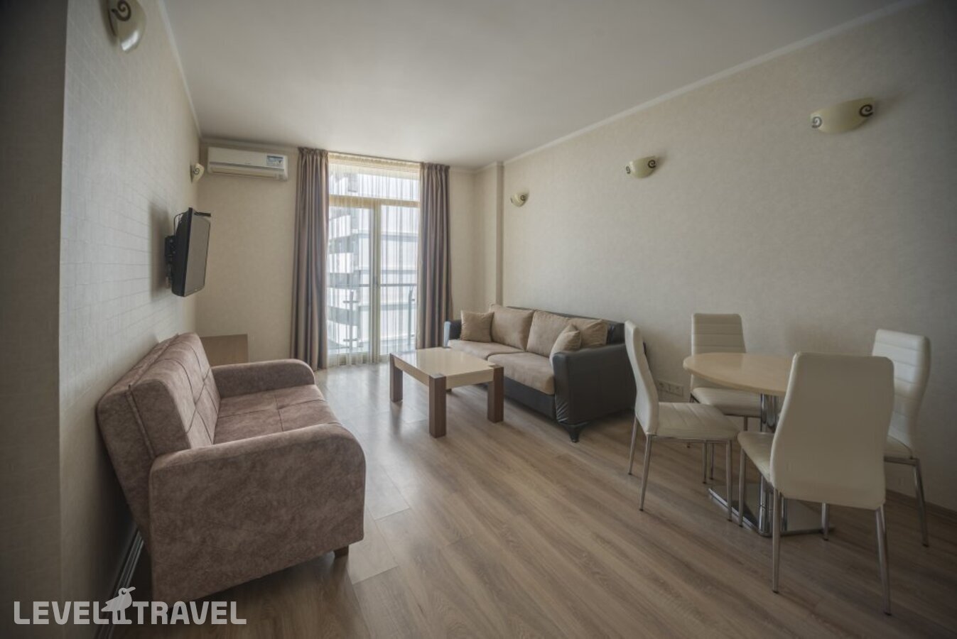 фотографии номера Делюкс отеля Отель Orbi Palace Hotel Official в Грузия(Бакуриани) - фото №9