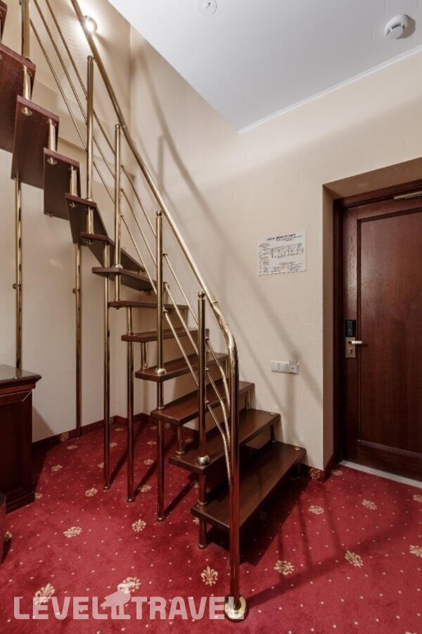 фотографии номера Люкс Дюплекс отеля Клуб Отель Корона в Россия(Вахитовский район) - фото №2