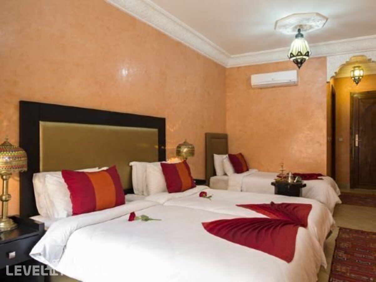 фотографии номера Трехместный улучшенный отеля Riad Marrakech House в Марокко(Марракеш) - фото №1