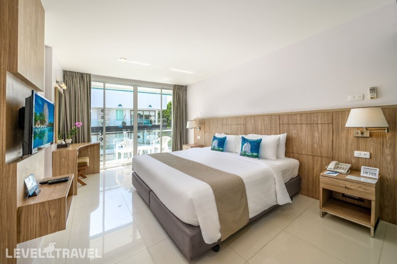 фотографии номера Улучшенный с видом на город отеля Andaman Beach Suites Hotel в Таиланд(Патонг Бич) - фото №18