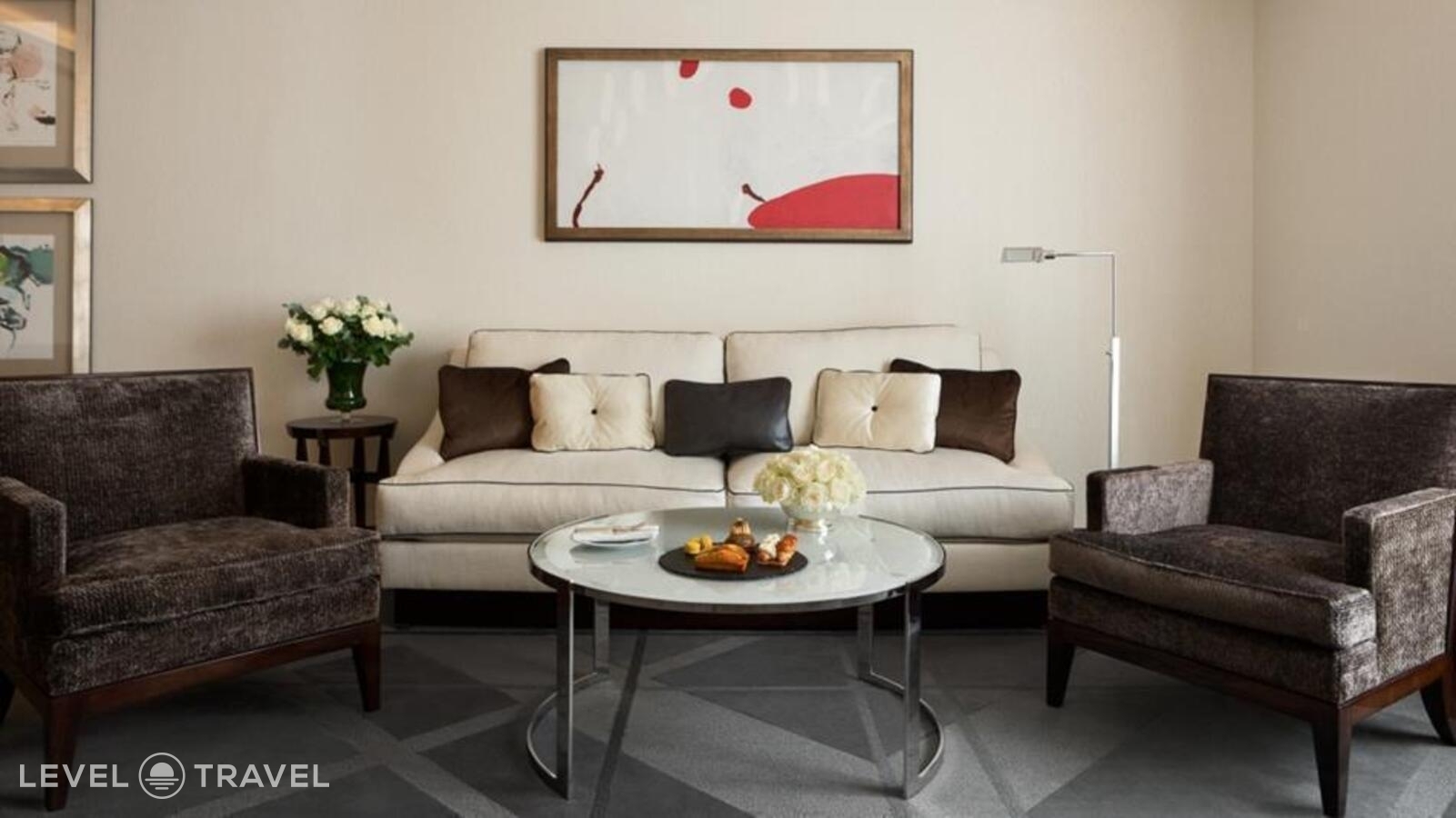 фотографии номера Полулюкс отеля The Peninsula Paris Hotel в Франция(16 округ Парижа) - фото №1