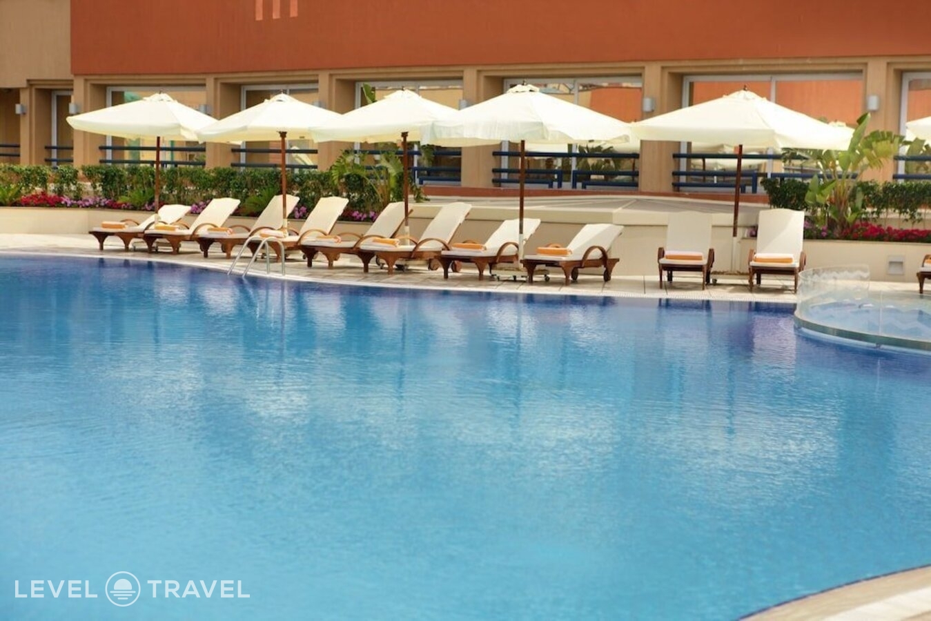 фотографии номера Стандартный с видом на бассейн отеля Hilton Green Plaza в Египет(Александрия) - фото №5