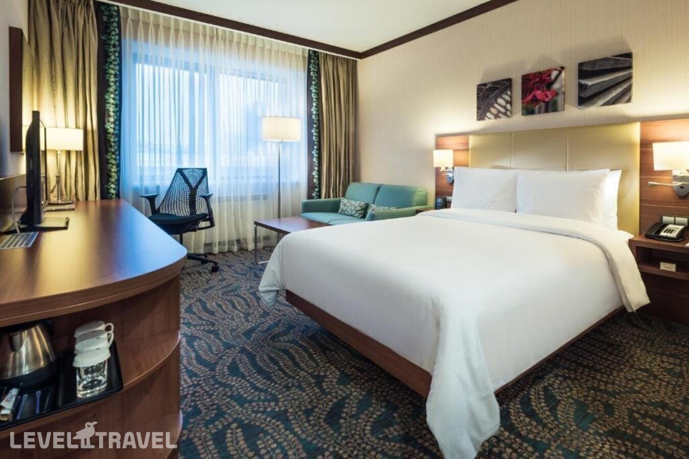 фотографии номера Улучшенный номер отеля Hilton Garden Inn Astana в Казахстан(Астана) - фото №2