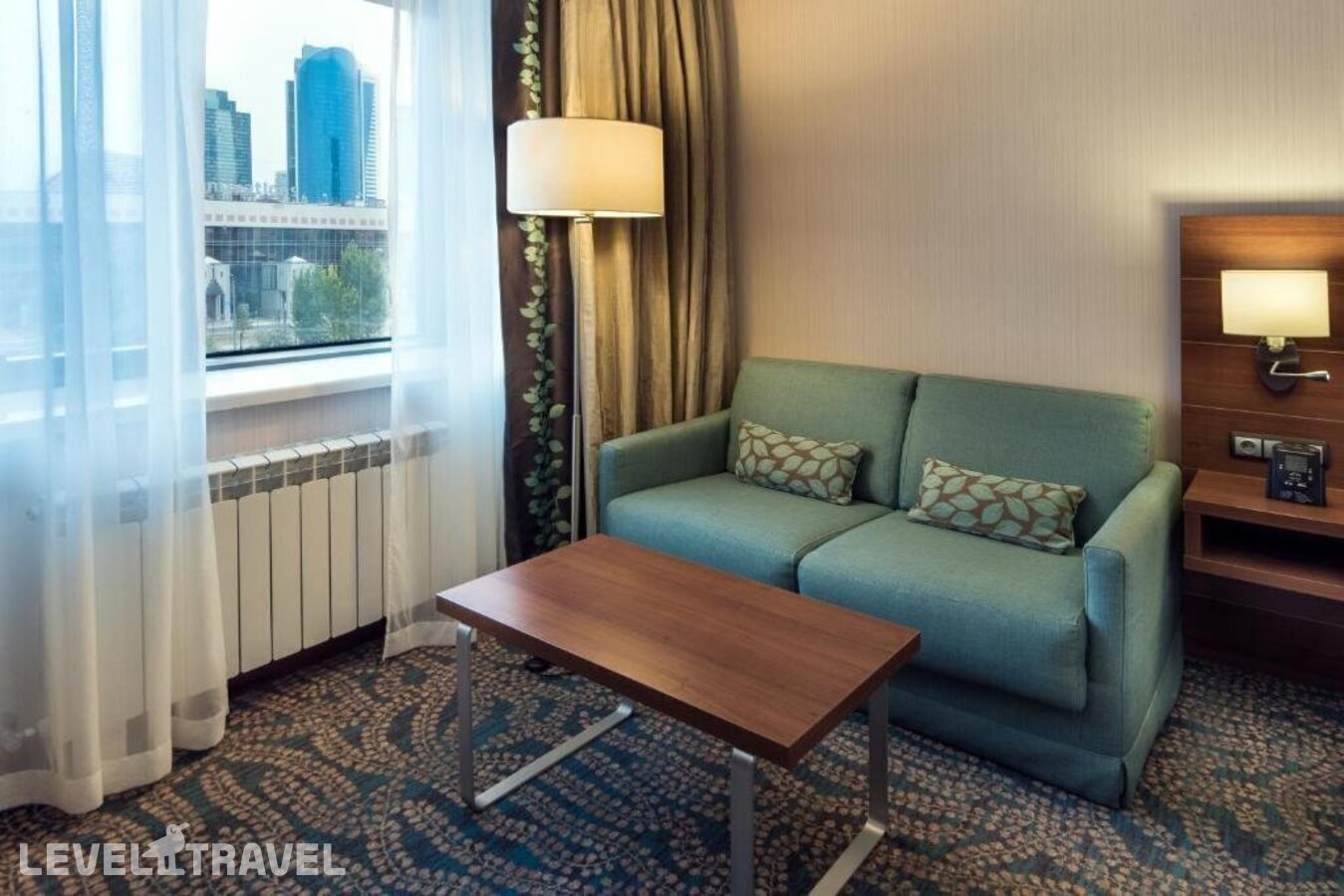 фотографии номера Улучшенный номер отеля Hilton Garden Inn Astana в Казахстан(Астана) - фото №3