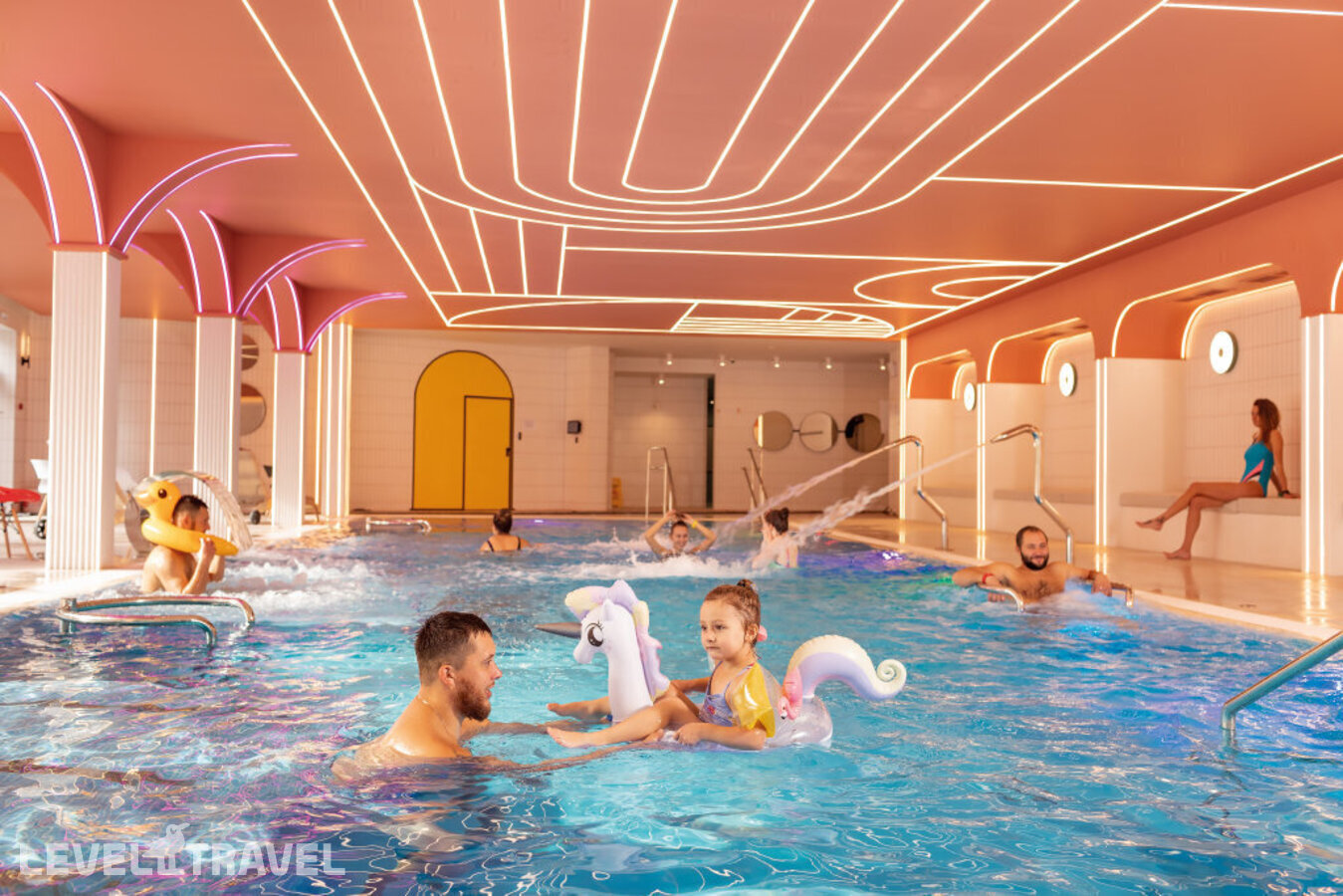 фотографии номера Апартаменты отеля Апартаменты И Baden-Baden Морской Бассейн Spa в Россия(Светлогорск) - фото №42