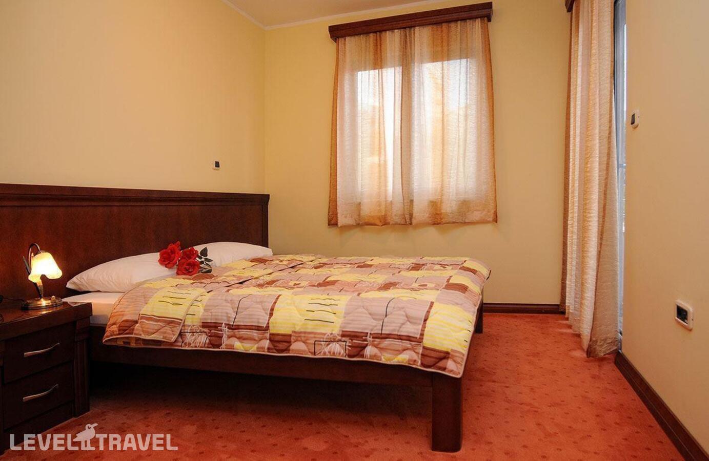 фотографии номера Стандартный номер отеля Dolce Vita Hotel в Черногория(Бечичи) - фото №1
