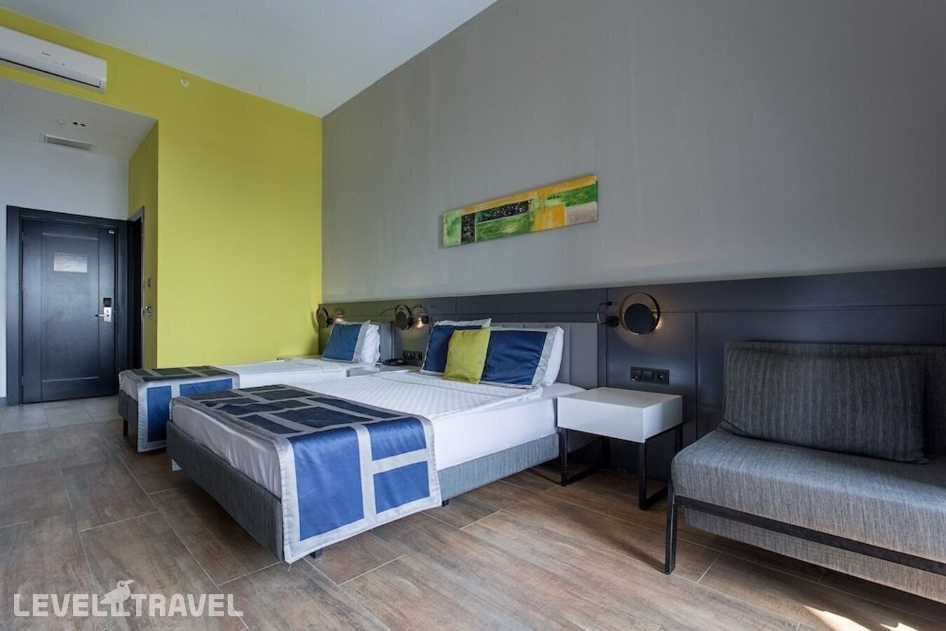 фотографии номера Улучшенный с частичным видом на море отеля Noxinn Deluxe Hotel в Турция(Конаклы) - фото №1