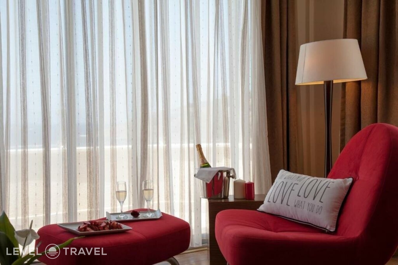 фотографии номера Полулюкс с видом на море отеля Golden Age Hotel в Турция(Ялыкавак) - фото №3