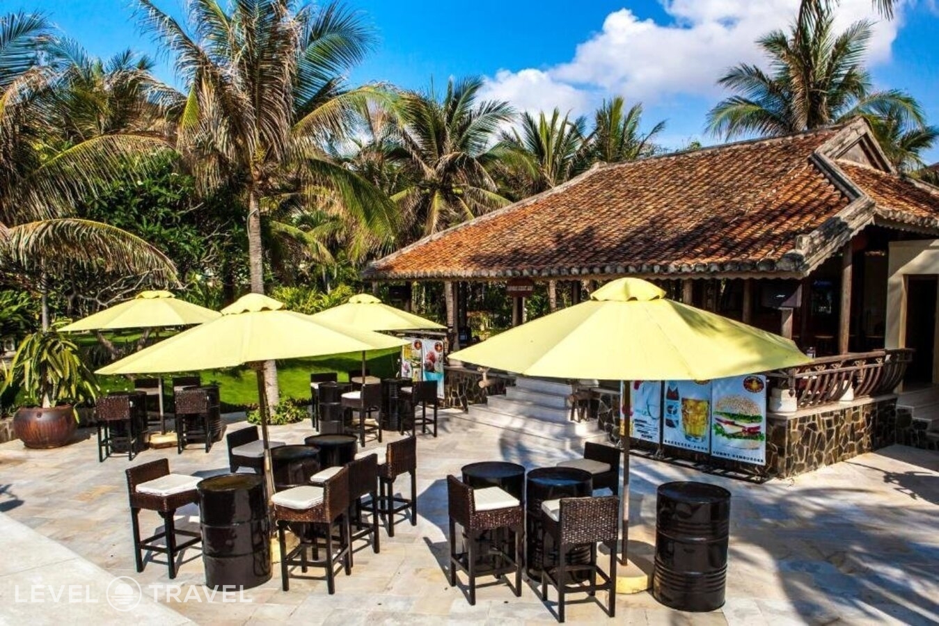 фотографии номера Люкс с балконом и видом на море отеля Allezboo Beach Resort & Spa в Вьетнам(Муйне) - фото №21