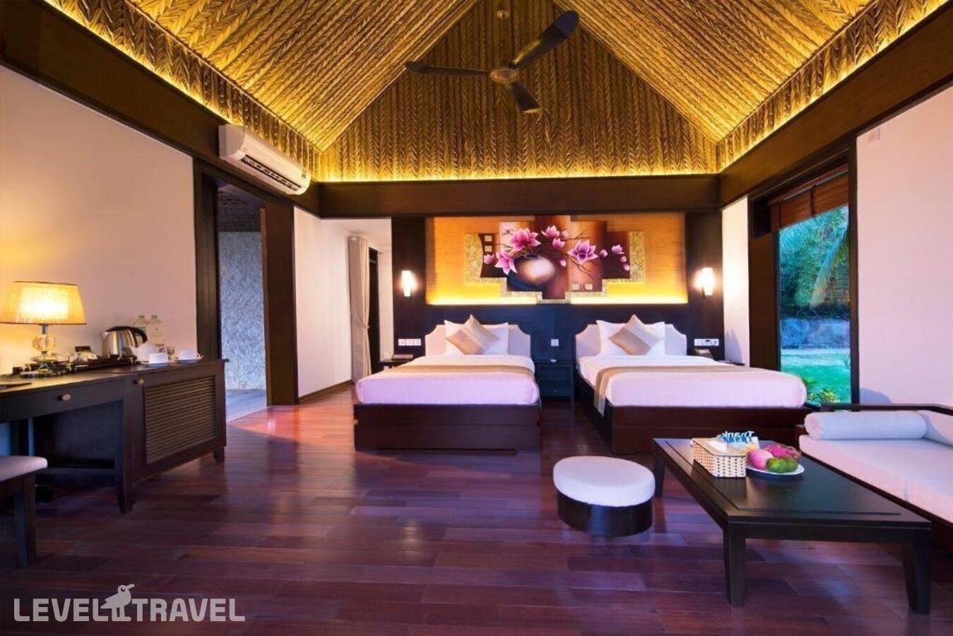 фотографии номера Бунгало с видом на сад отеля Hon Tam Resort в Вьетнам(Нячанг) - фото №4