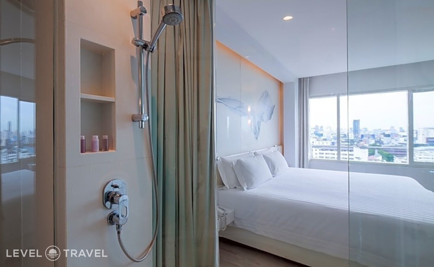фотографии номера Делюкс с видом на город отеля Centara Watergate Pavillion Hotel Bangkok в Таиланд(Бангкок) - фото №7