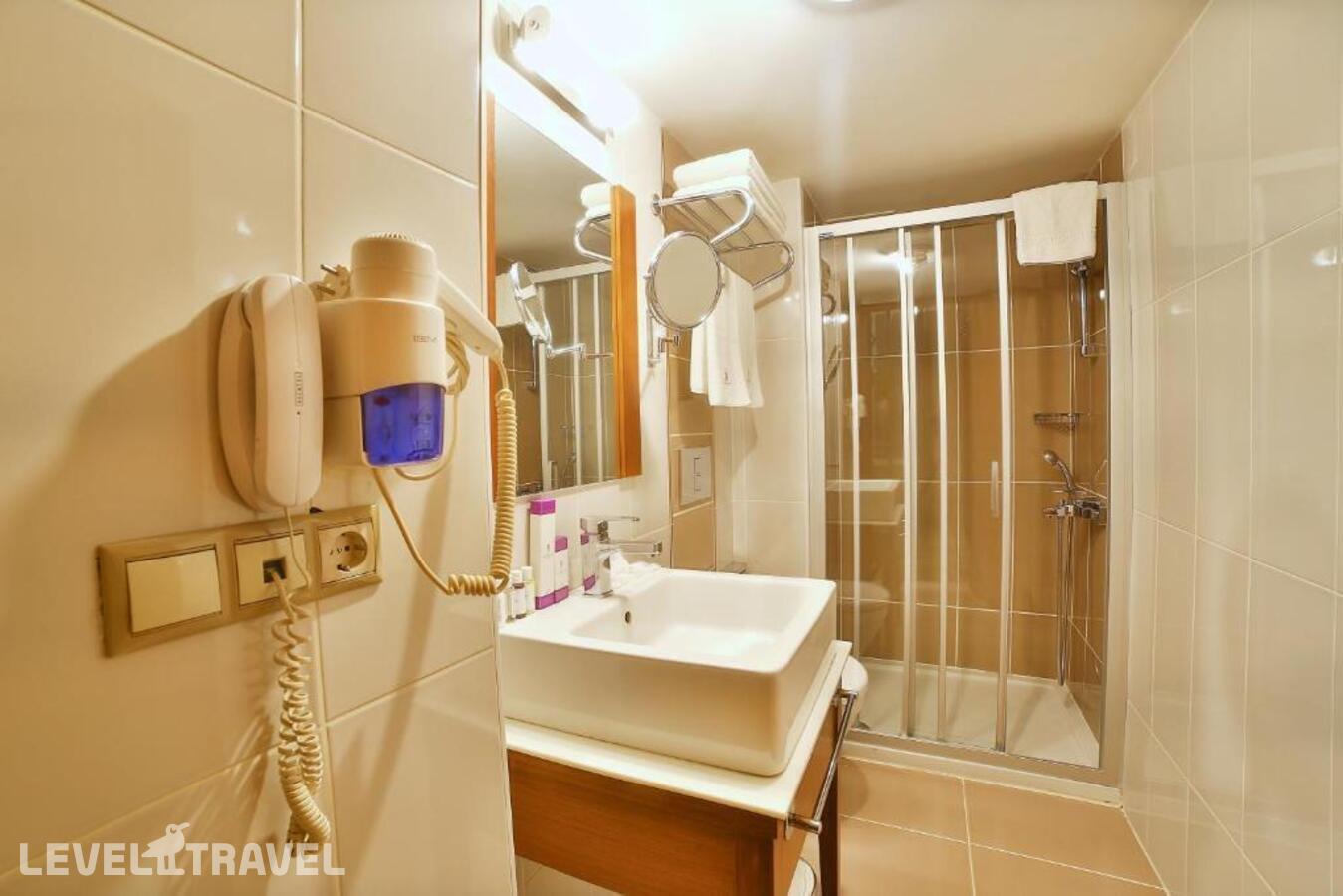 фотографии номера Трехместный с видом на город отеля Amethyst Hotel в Турция(Фатих) - фото №5