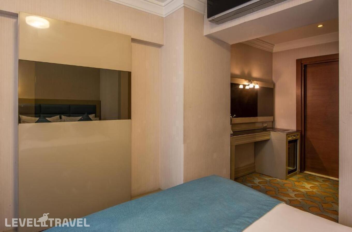 фотографии номера Трехместный с видом на город отеля Amethyst Hotel в Турция(Фатих) - фото №6