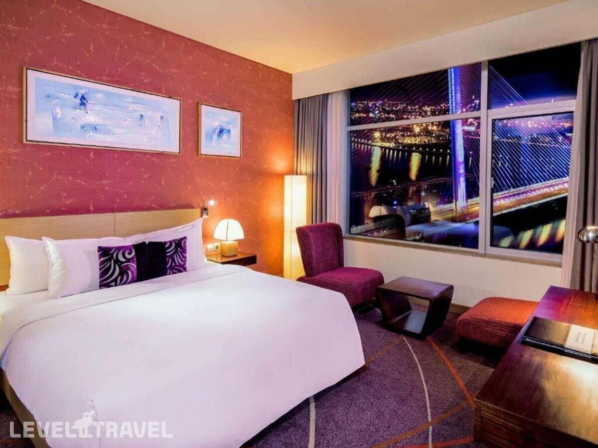 фотографии номера Улучшенный с видом на реку отеля Grand Mercure Danang Hotel в Вьетнам(Дананг) - фото №1