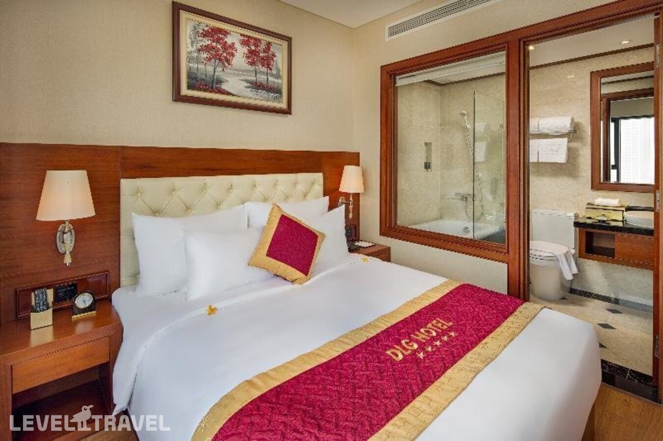 фотографии номера Семейный с видом на море отеля Dlg Hotel Danang в Вьетнам(Дананг) - фото №13
