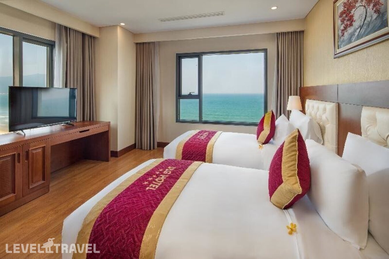 фотографии номера Семейный с видом на море отеля Dlg Hotel Danang в Вьетнам(Дананг) - фото №9