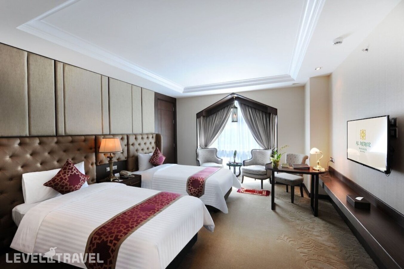 фотографии номера Улучшенный с видом на город отеля Al Meroz Halal Hotel Bangkok в Таиланд(Бангкок) - фото №3