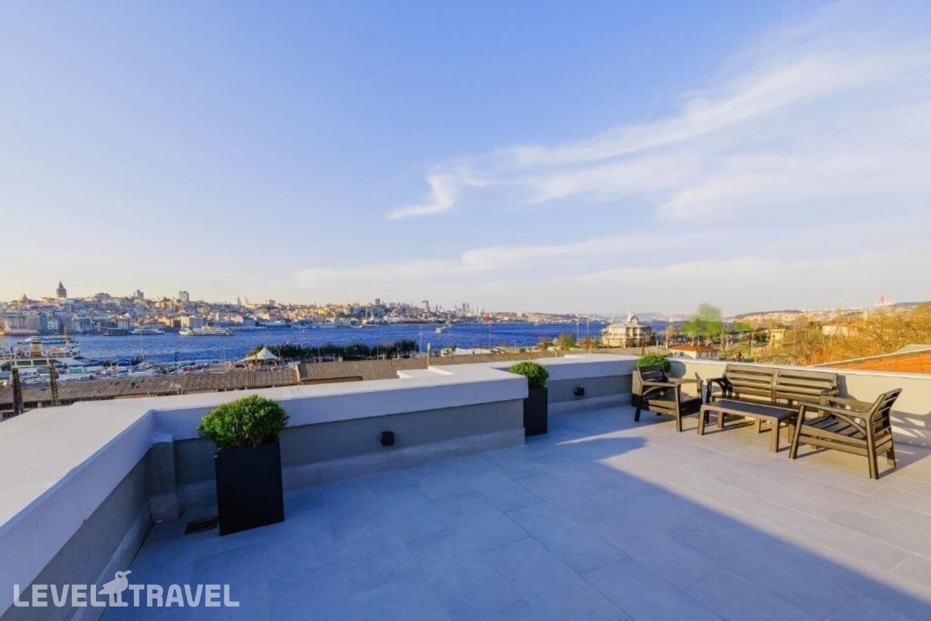 фотографии номера Делюкс с видом на море с балконом отеля Dream Bosphorus Hotel в Турция(Сиркеджи) - фото №2