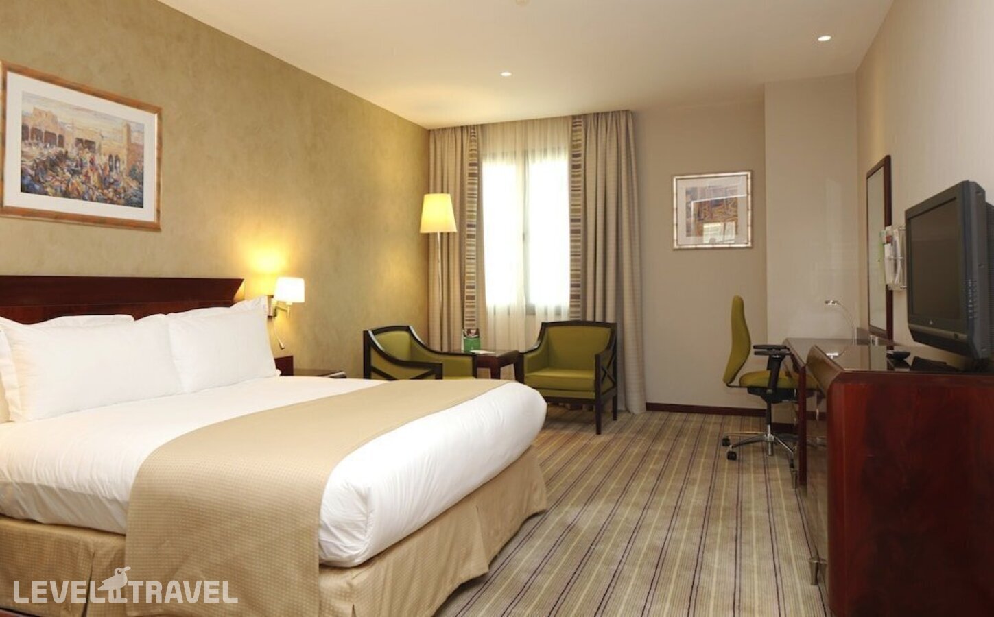 фотографии номера Стандартный с видом на город отеля Holiday Inn Riyadh-Olaya, an IHG Hotel в Саудовская Аравия(Эр-Рияд) - фото №12
