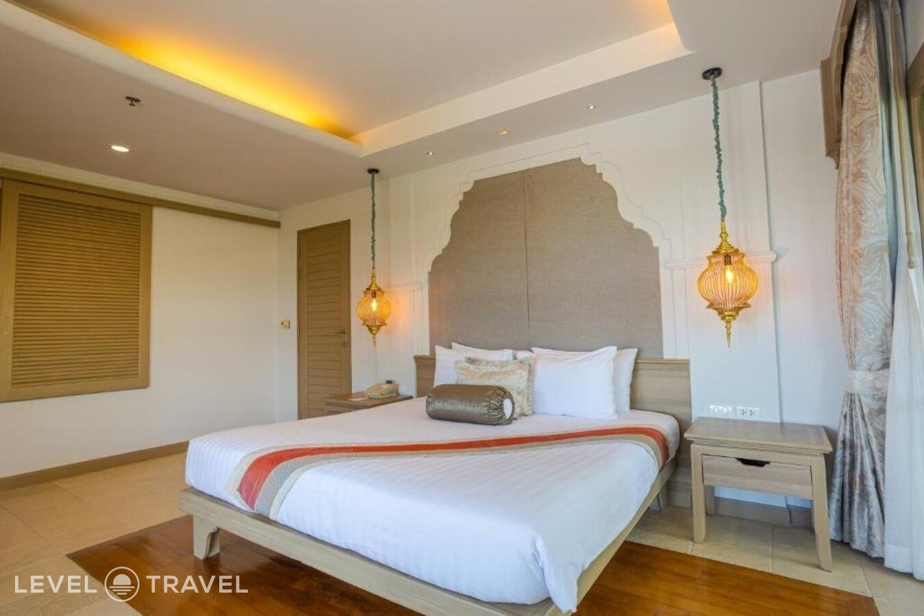фотографии номера Семейный люкс (2 спальни) отеля Ravindra Beach Resort & Spa в Таиланд(Джомтьен) - фото №34