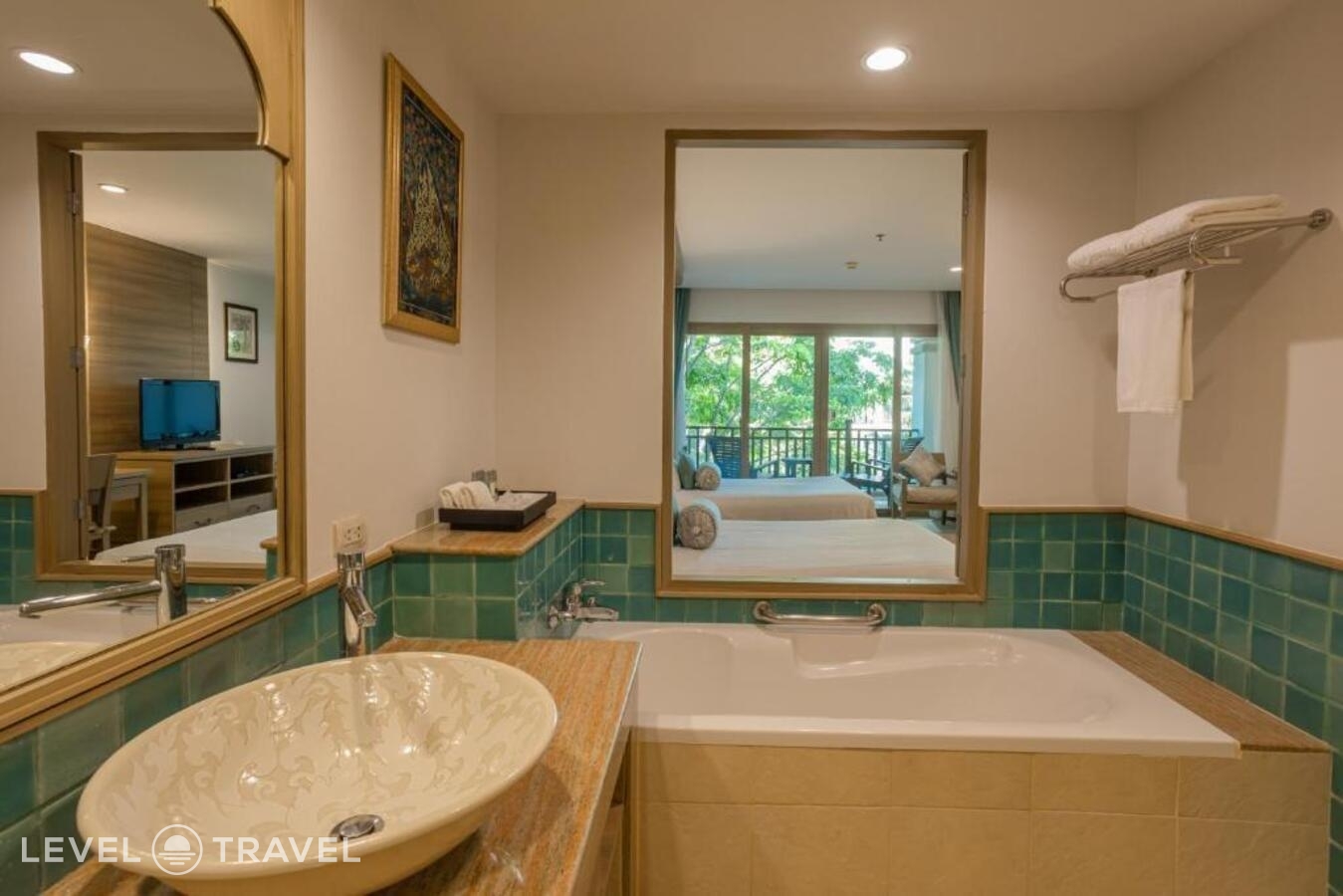 фотографии номера Семейный люкс (2 спальни) отеля Ravindra Beach Resort & Spa в Таиланд(Джомтьен) - фото №120