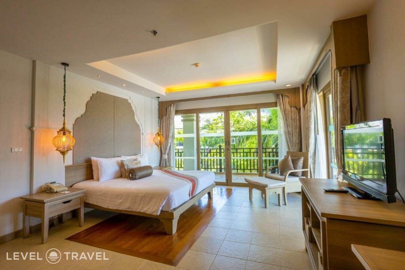 фотографии номера Семейный люкс (2 спальни) отеля Ravindra Beach Resort & Spa в Таиланд(Джомтьен) - фото №52