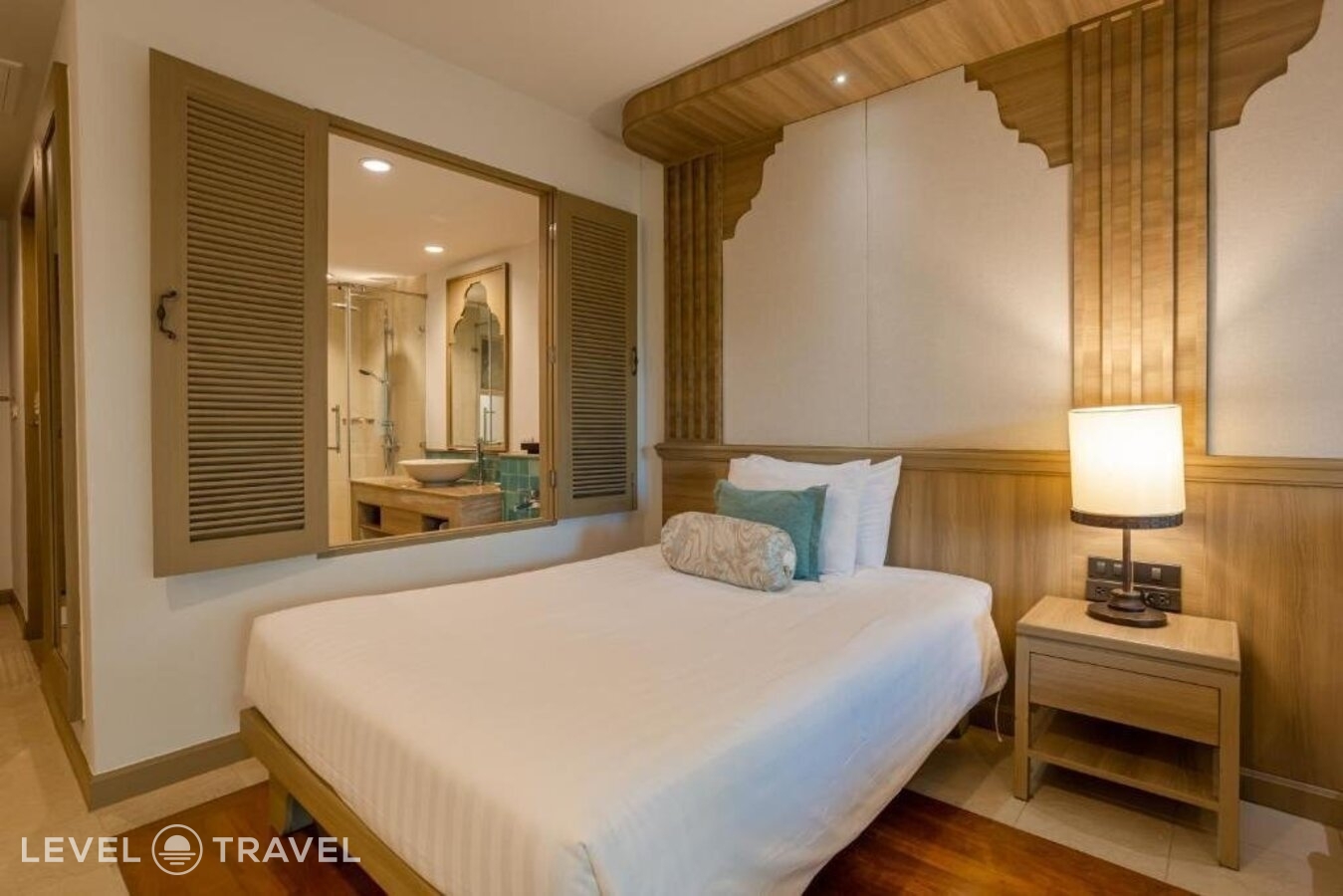 фотографии номера Семейный люкс (2 спальни) отеля Ravindra Beach Resort & Spa в Таиланд(Джомтьен) - фото №42