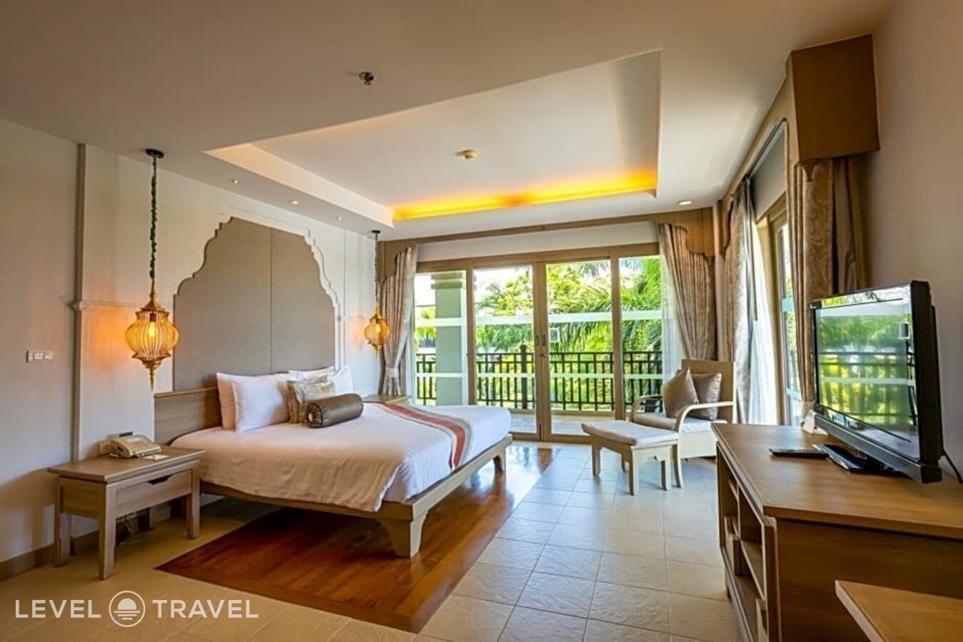 фотографии номера Семейный люкс (2 спальни) отеля Ravindra Beach Resort & Spa в Таиланд(Джомтьен) - фото №4