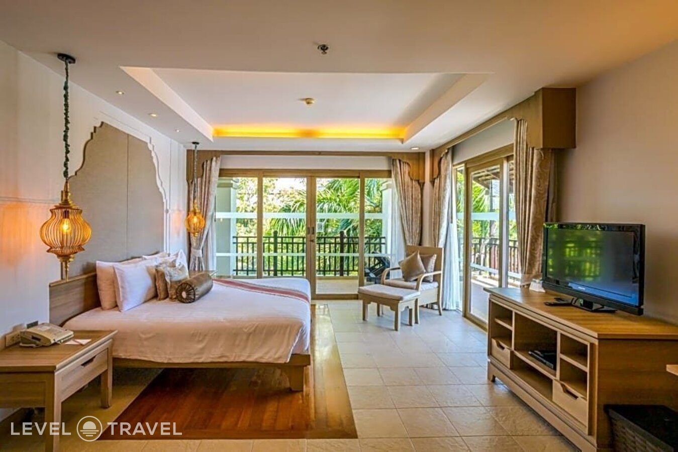фотографии номера Семейный люкс (2 спальни) отеля Ravindra Beach Resort & Spa в Таиланд(Джомтьен) - фото №17