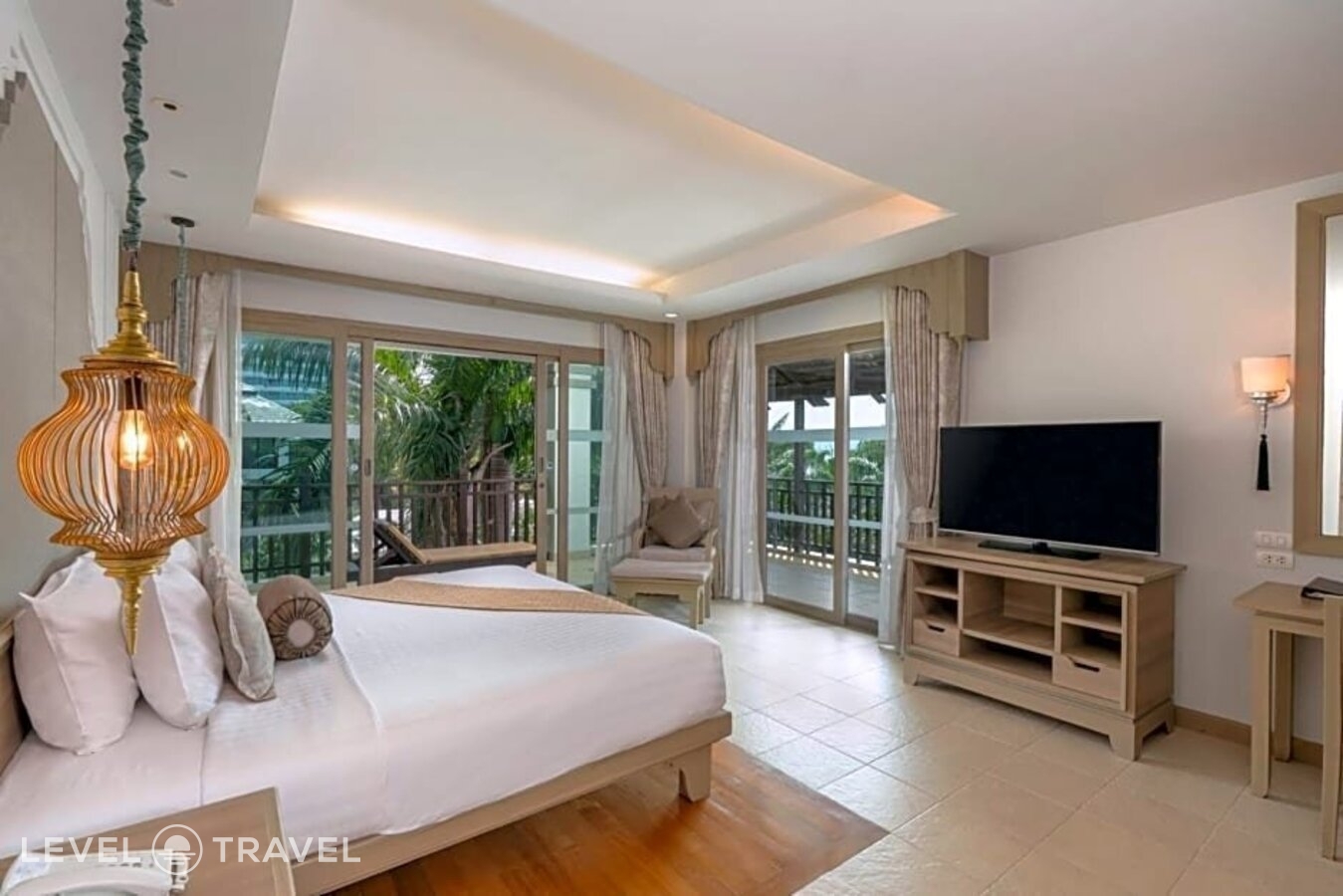 фотографии номера Семейный люкс (2 спальни) отеля Ravindra Beach Resort & Spa в Таиланд(Джомтьен) - фото №11