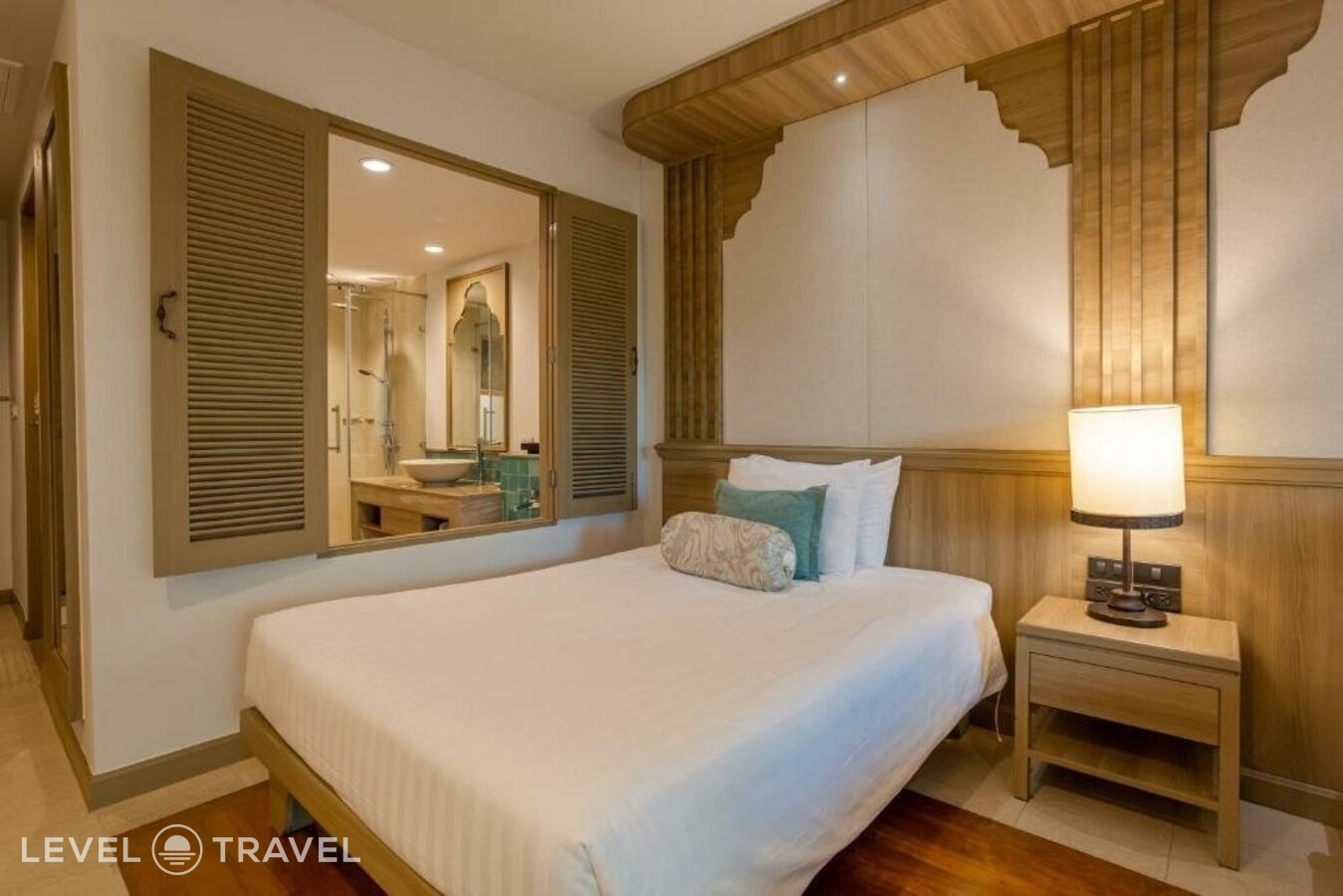 фотографии номера Семейный люкс (2 спальни) отеля Ravindra Beach Resort & Spa в Таиланд(Джомтьен) - фото №57