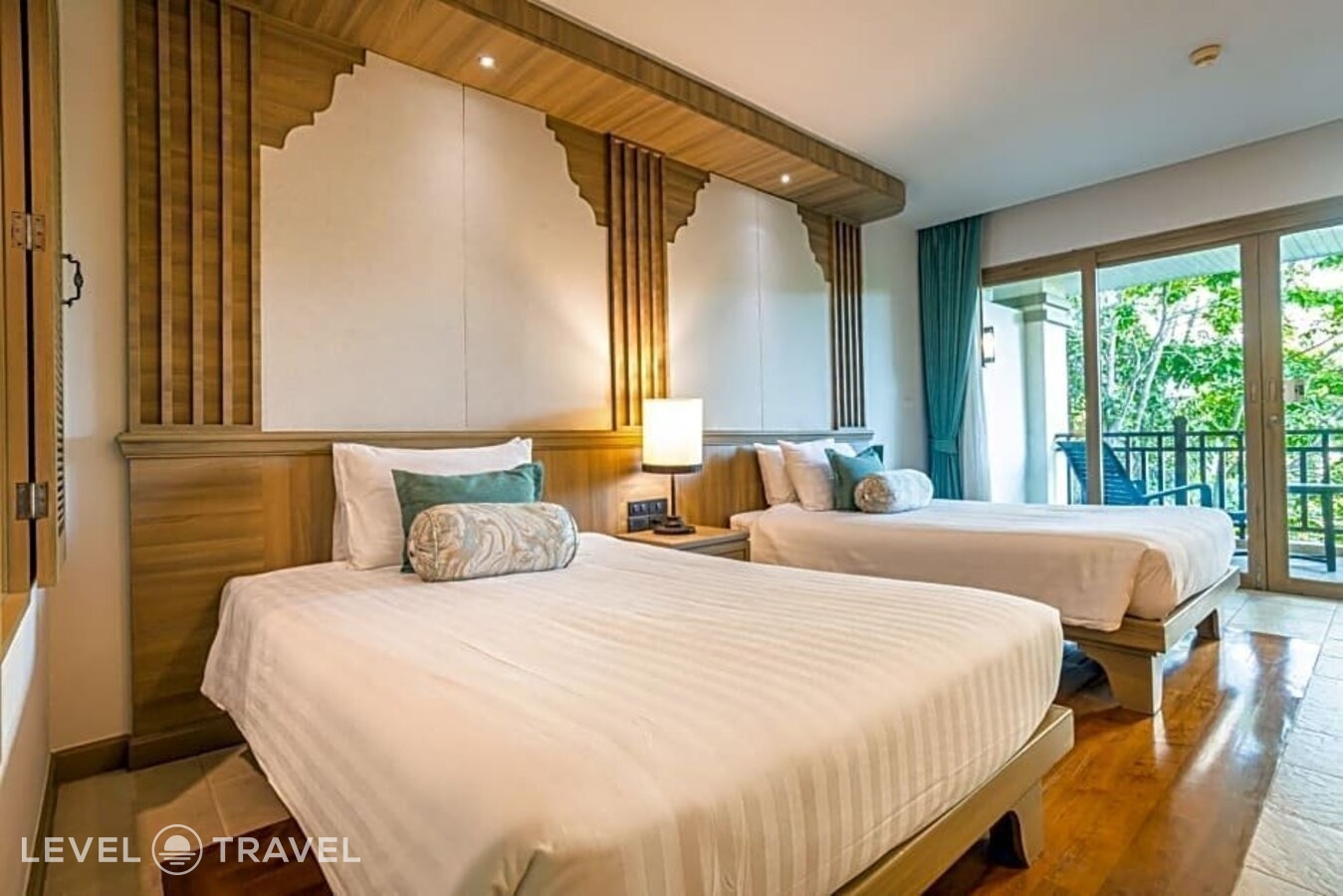 фотографии номера Семейный люкс (2 спальни) отеля Ravindra Beach Resort & Spa в Таиланд(Джомтьен) - фото №7