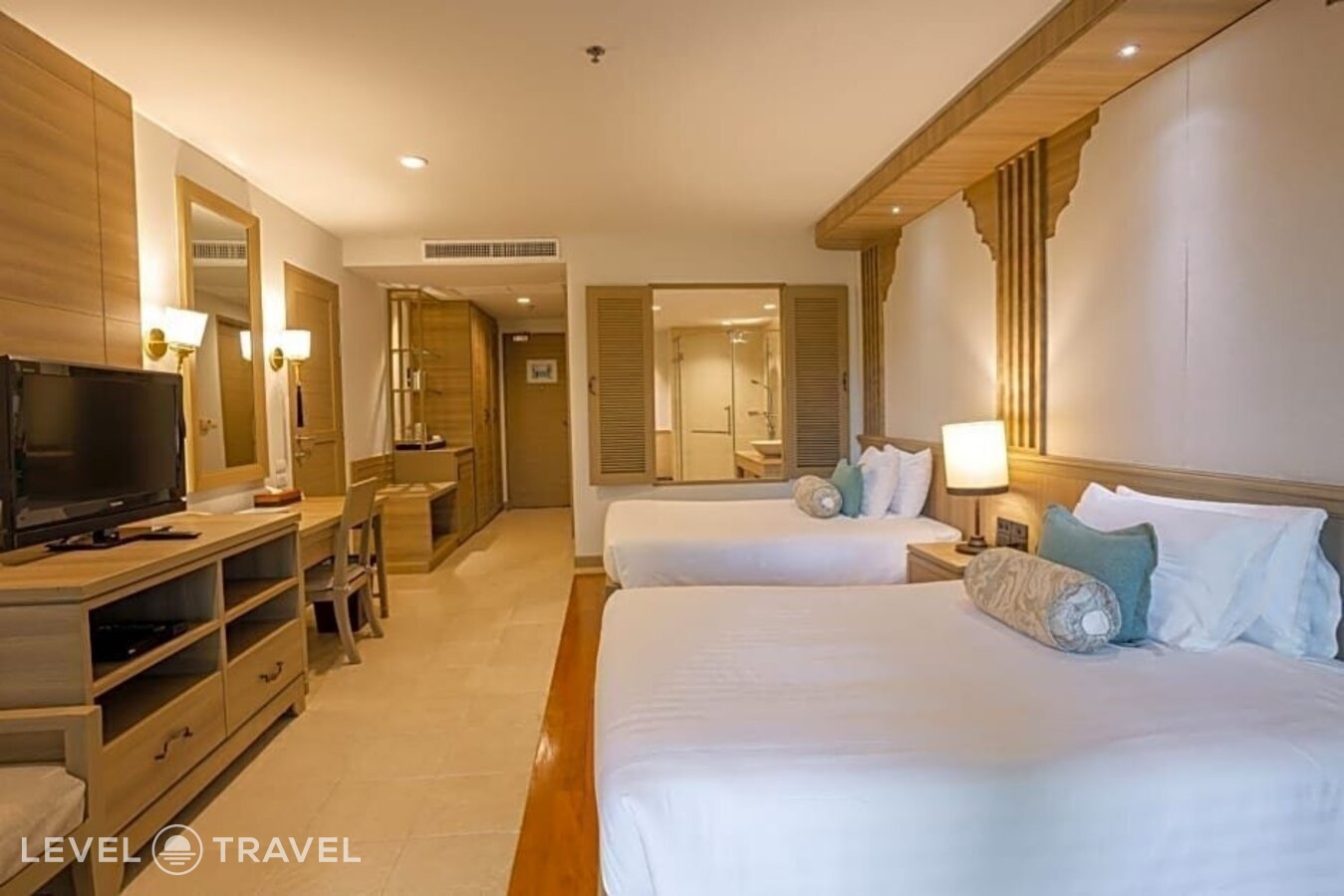 фотографии номера Семейный люкс (2 спальни) отеля Ravindra Beach Resort & Spa в Таиланд(Джомтьен) - фото №21