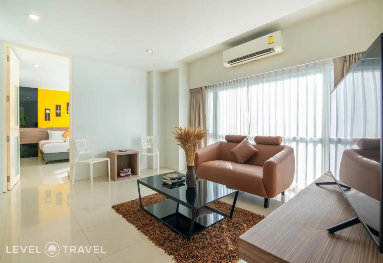 фотографии номера Четырехместный роскошный номер (2 комнаты) отеля The Lantern Resort Patong в Таиланд(Патонг Бич) - фото №10