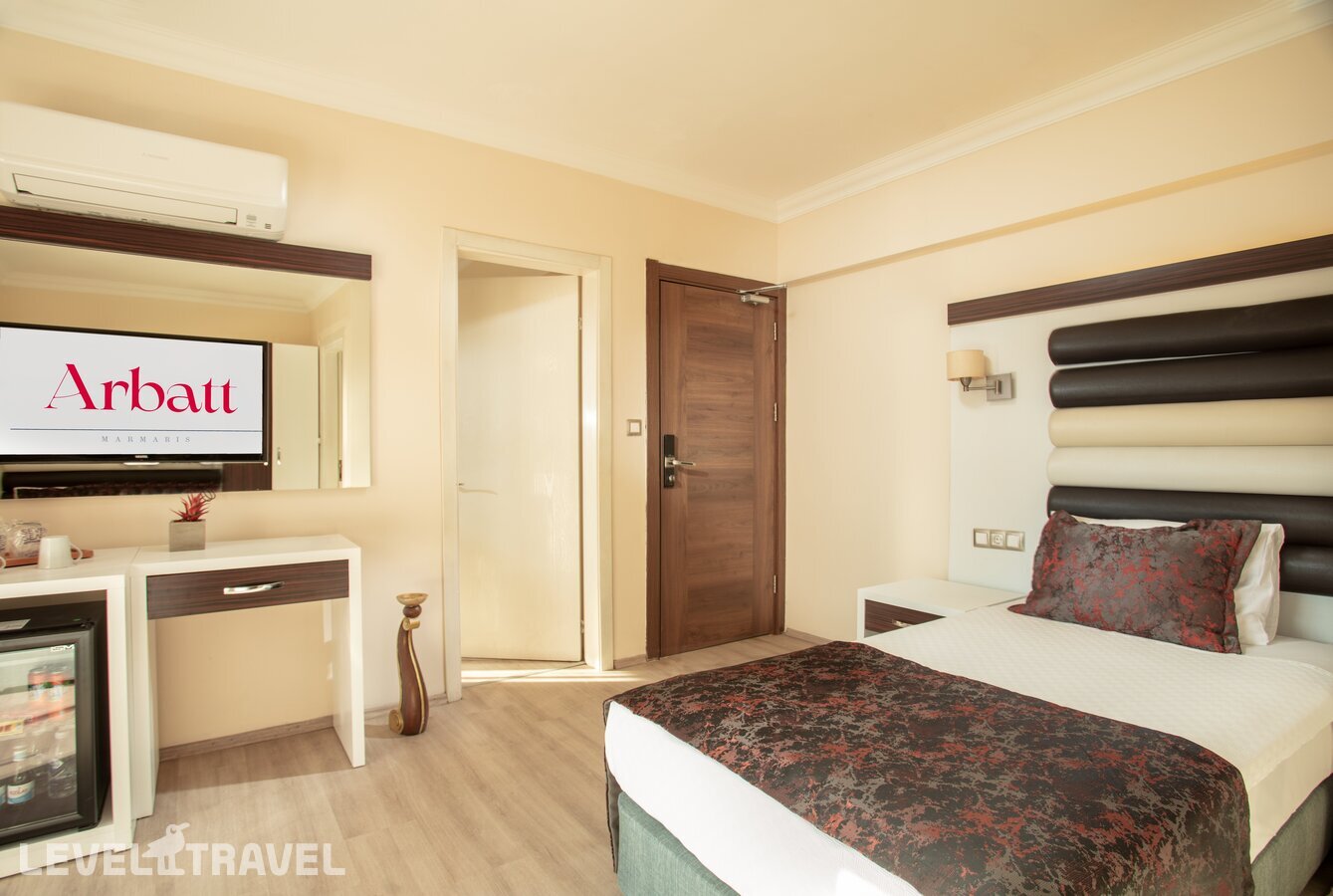 фотографии номера Семейный номер отеля Arbatt Hotels Marmaris в Турция(Ичмелер) - фото №1