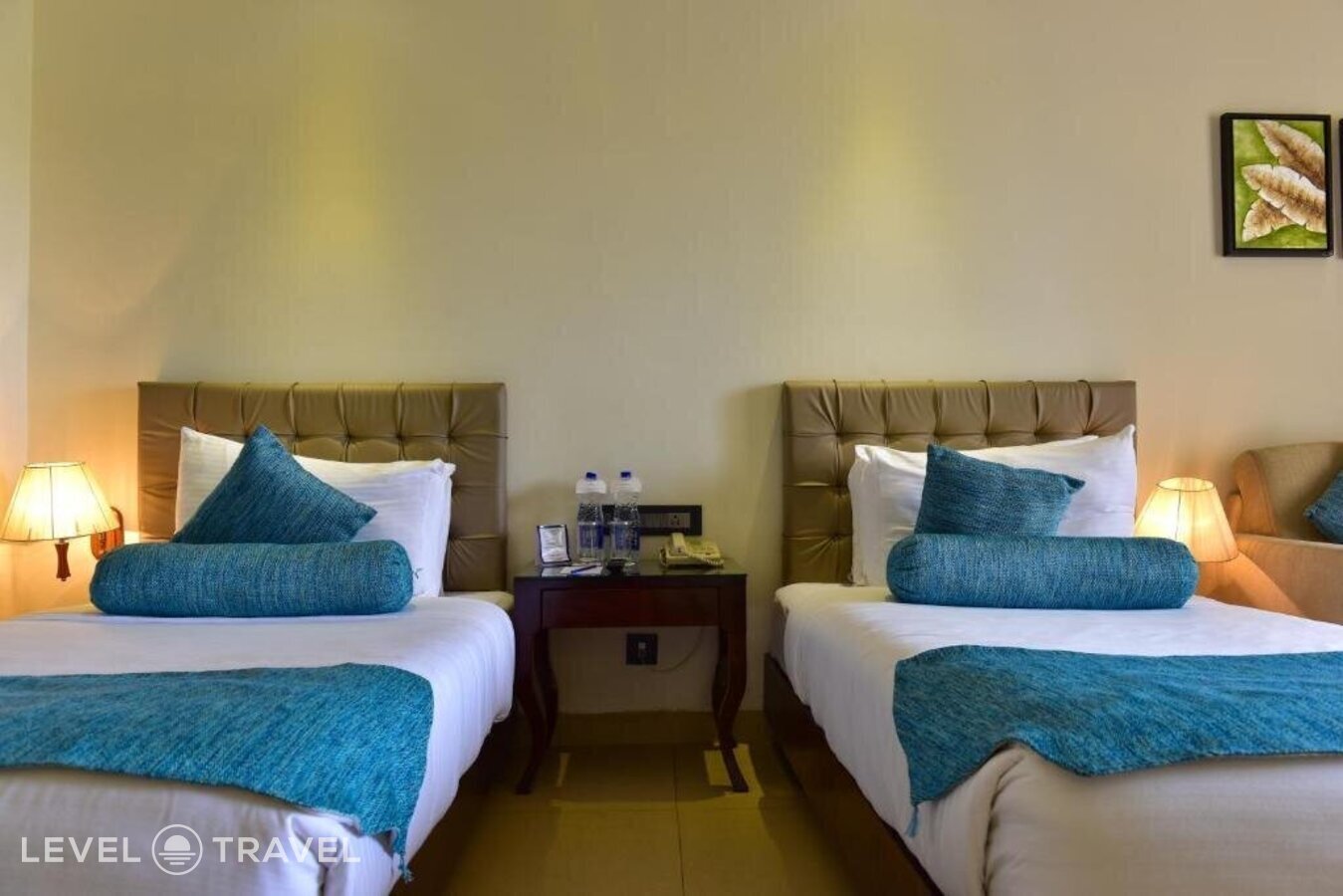 фотографии номера Улучшенный (две односпальные кровати) отеля Golden Tulip Hotel Goa в Индия(Кандолим) - фото №44