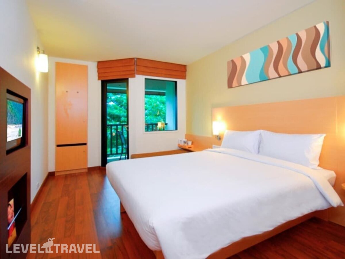 фотографии номера Стандартный с балконом отеля Ibis Phuket Kata в Таиланд(Ката Бич) - фото №4