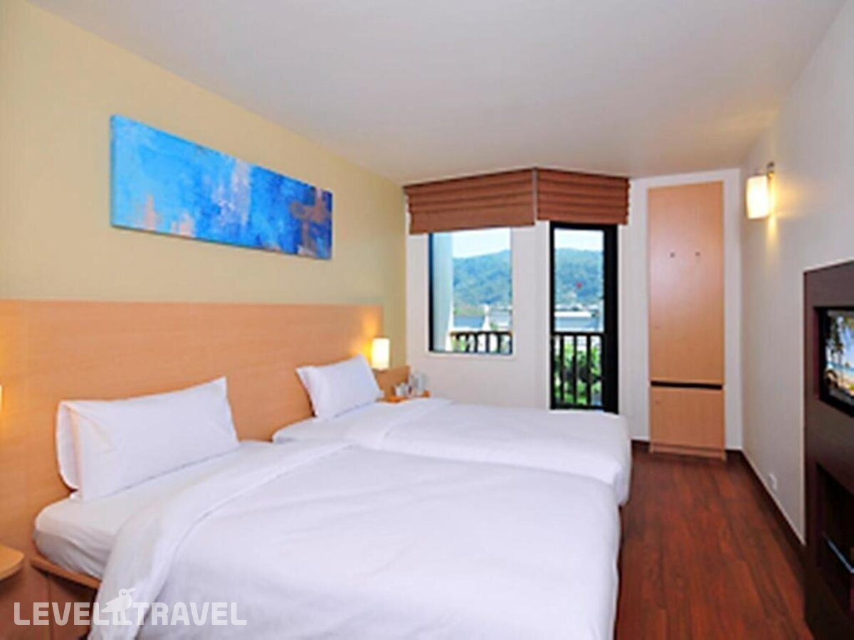 фотографии номера Стандартный с балконом отеля Ibis Phuket Kata в Таиланд(Ката Бич) - фото №3